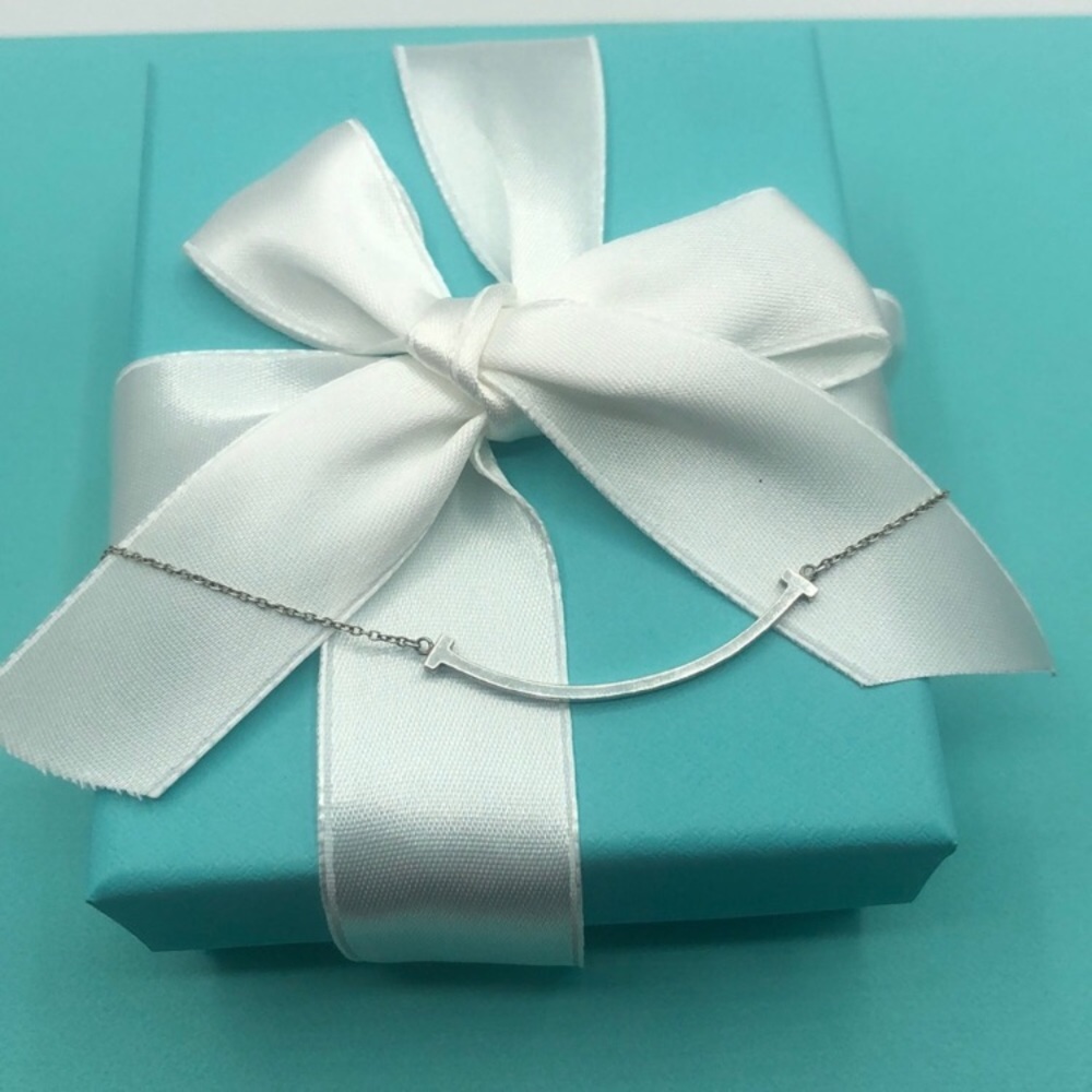 🎁Tiffany & Co T Smile Silver Adjustable Len…